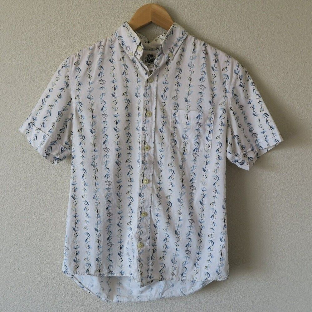 KENNINGTON LTD CALIFORNIA Sz S Fishing Lure Print Button Down Shirt 100% Cotton